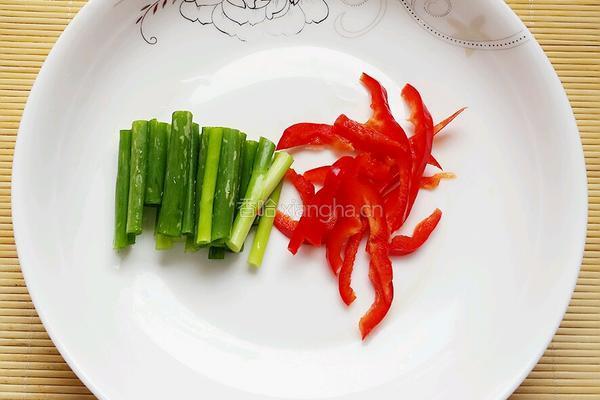 丝瓜炒鸡蛋的做法图解3