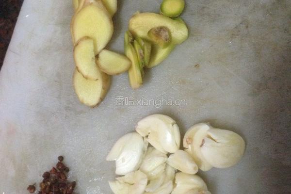 红烧牛排的做法图解1