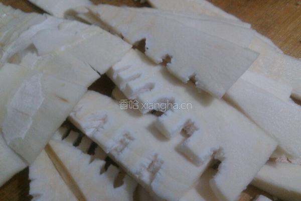 草菇甘笋的做法图解6