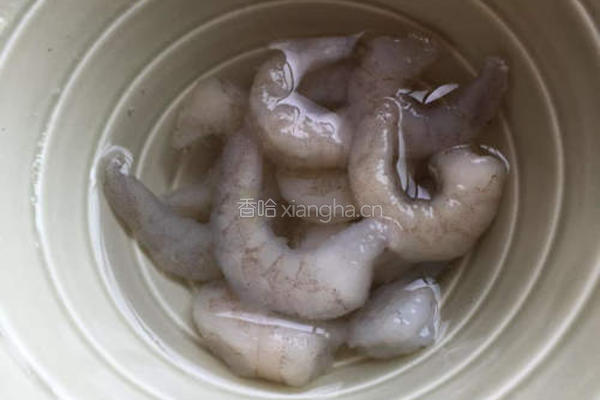 黑胡椒牛肉炒饭的做法图解2