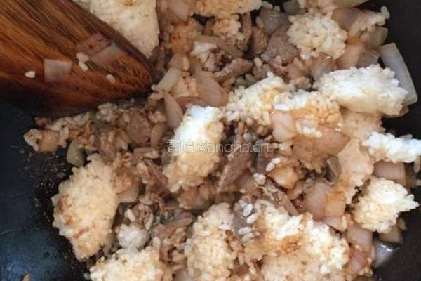 黑胡椒牛肉炒饭的做法图解6