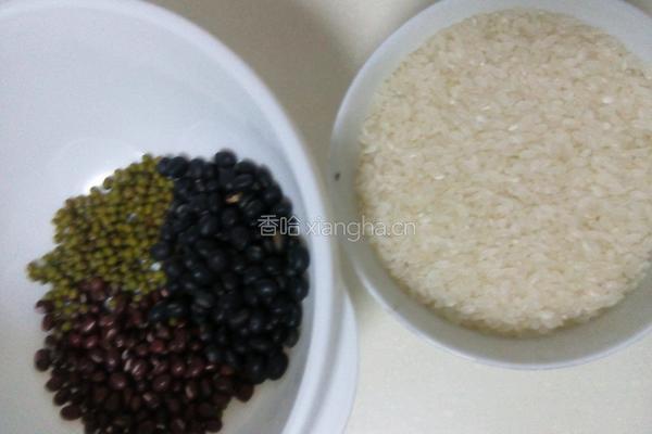 消暑三豆粥的做法图解1