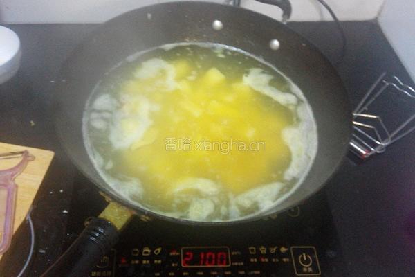 咖喱土豆牛肉汤（简单又美味，就是我照片拍的不美）的做法图解3
