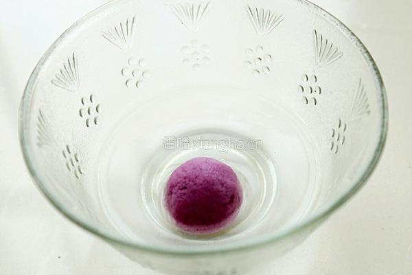 紫薯糯米芝麻球的做法图解7