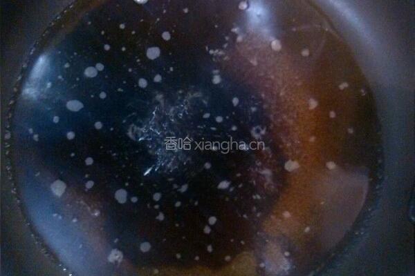 芝麻核桃糖的做法图解2