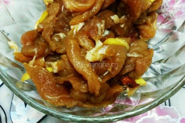 酱香肉片烧土豆条的做法图解1