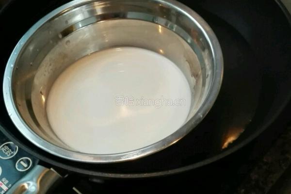 不用酸奶机轻松做酸奶的做法图解3
