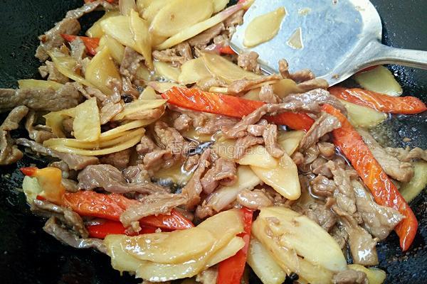 嫩姜炒肉的做法图解8