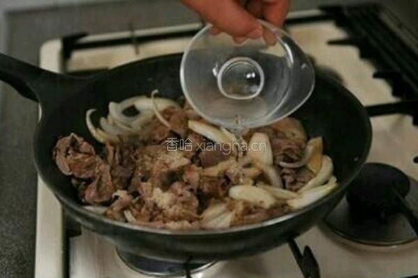 肥牛盖饭的做法图解5