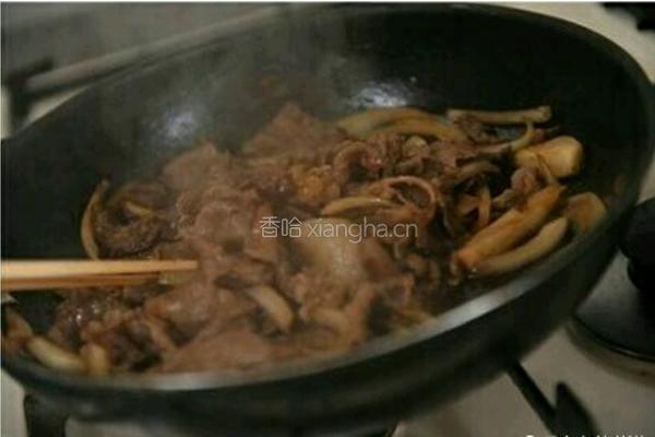 肥牛盖饭的做法图解8