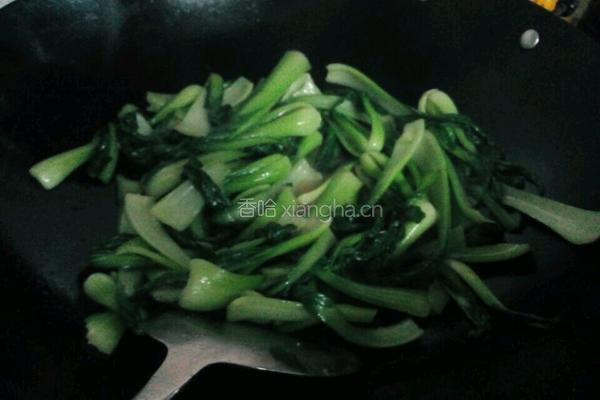 蒜蓉炒小油菜的做法图解3