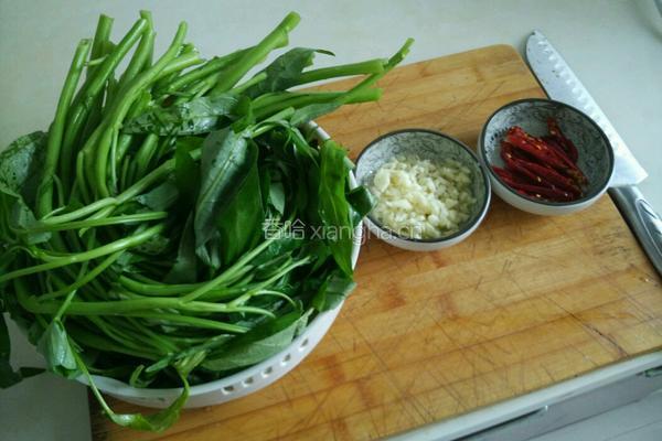 蒜香空心菜的做法图解1