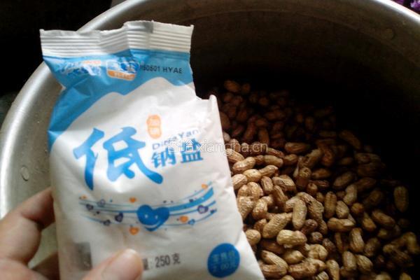 盐水花生的做法图解3