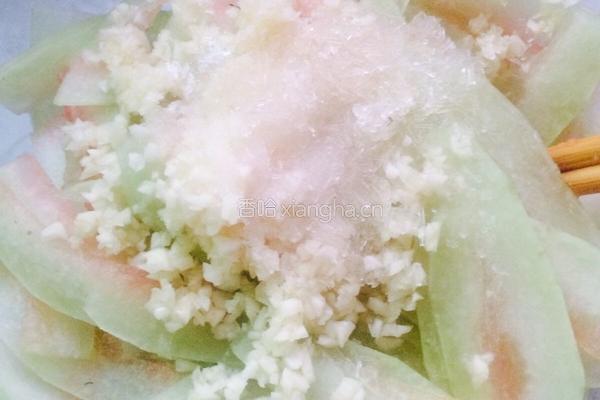 凉拌西瓜皮的做法图解4