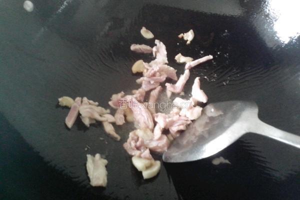 猪肉炒莲藕的做法图解5