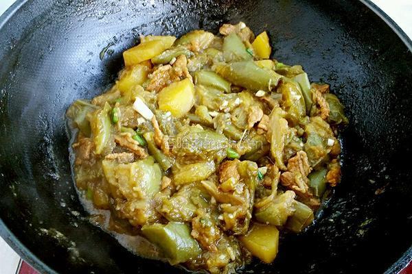 茄子炖土豆的做法图解6