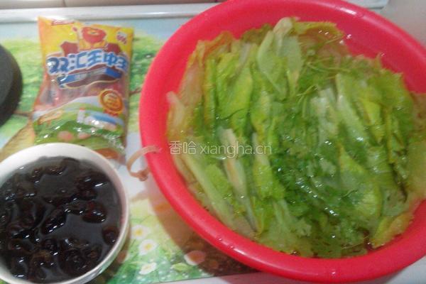 青菜炒饭的做法图解1