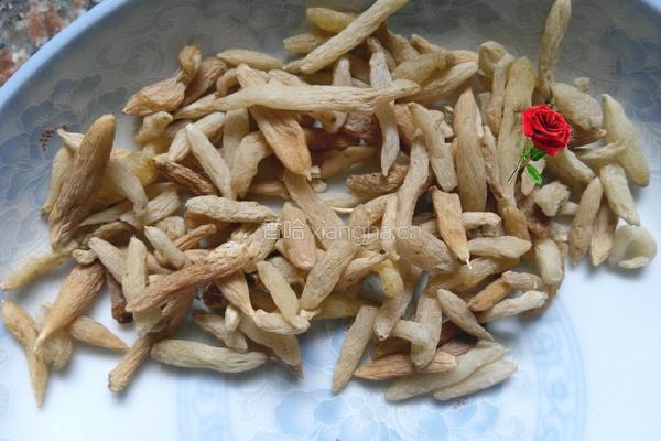 灯芯麦冬鸡肉汤的做法图解2