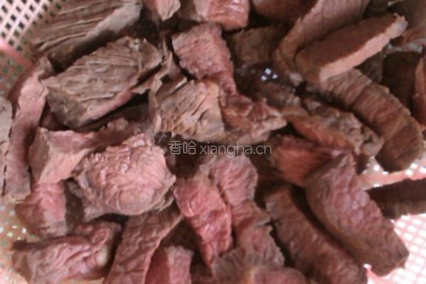 麻辣牛肉干的做法图解1