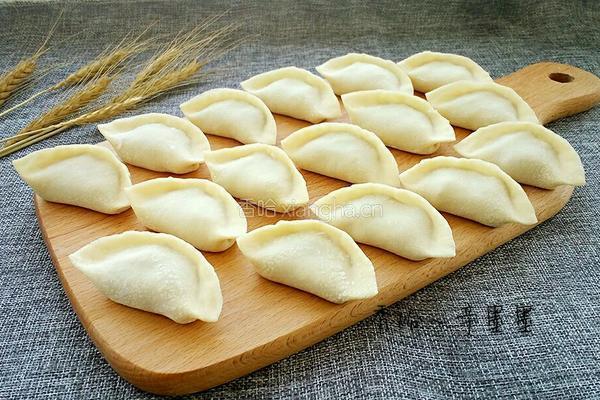 猪肉洋葱水饺的做法图解15