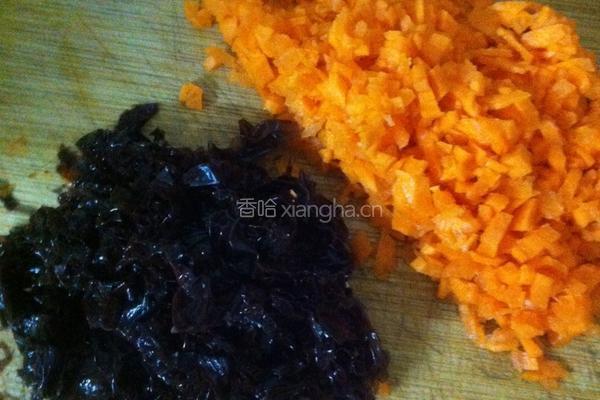 紫菜鸡蛋卷的做法图解2