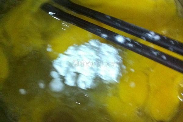紫菜鸡蛋卷的做法图解3