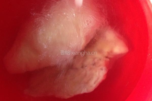 麻辣鸡胸肉干丝的做法图解1