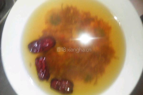 清热解毒三花茶的做法图解3
