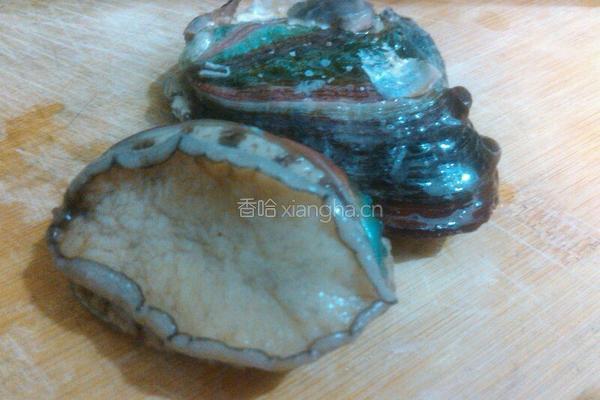 鲜橄榄炖鲍鱼的做法图解3