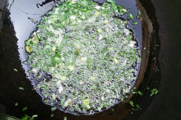素炒洋芋叉叉的做法图解2