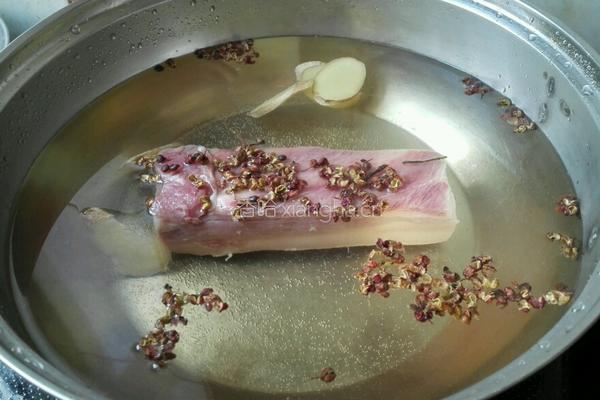 苕皮回锅肉的做法图解4