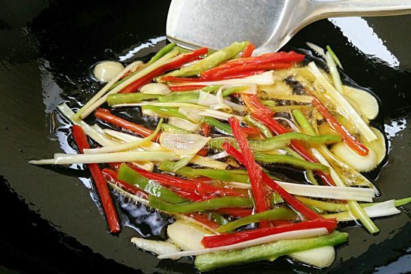 手撕圆白菜的做法图解10