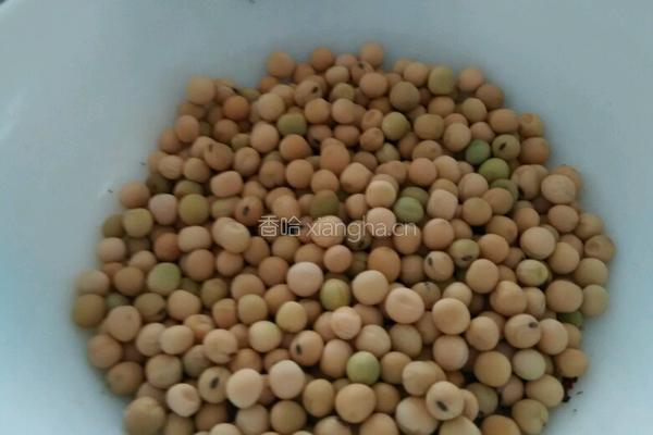 微波碗豆的做法图解1