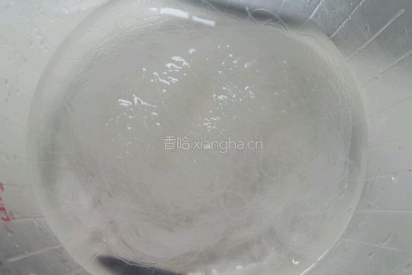 白菜粉丝的做法图解3
