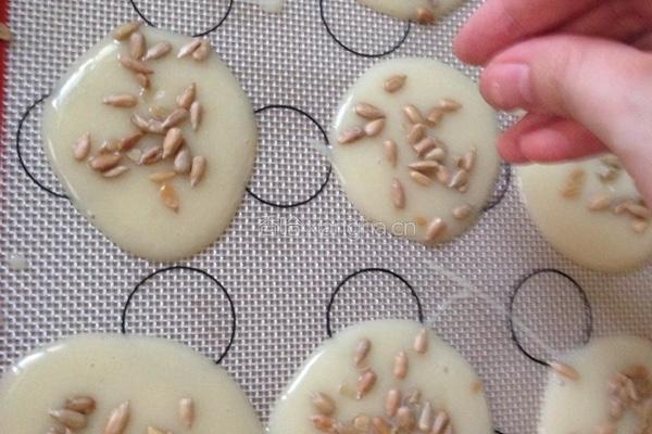 瓜子薄脆饼干的做法图解5