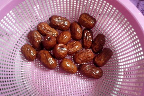 红豆薏米粥的做法图解3