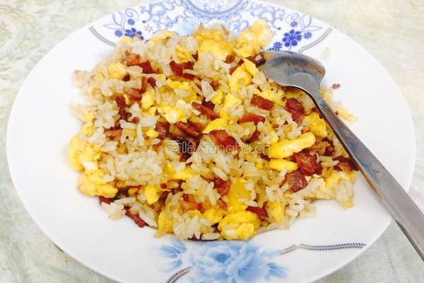 培根蛋炒饭的做法图解6