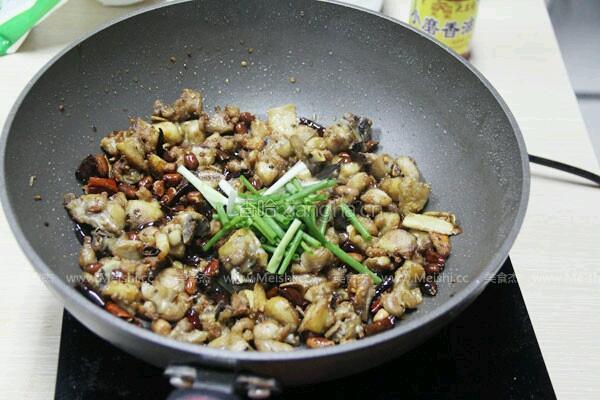 辣子鸡的做法图解9