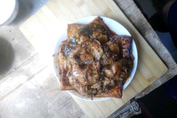 鲢鱼烧豆腐的做法图解5
