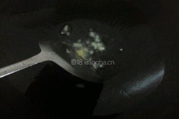 芹菜炒茶树菇的做法图解7