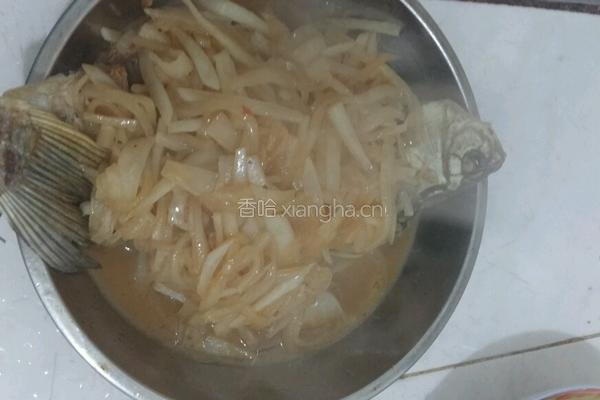 酸辣萝卜鱼