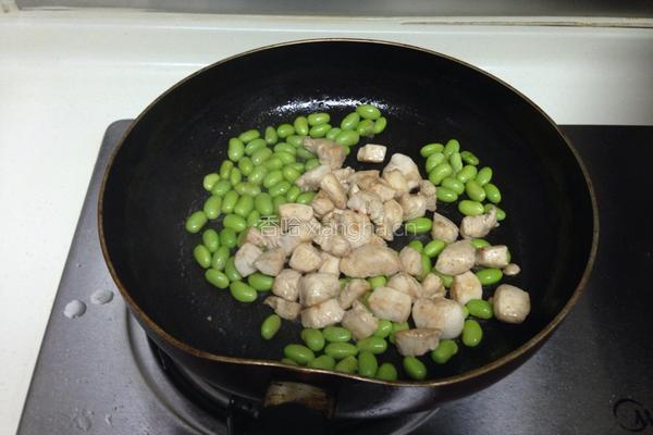 毛豆鸡丁的做法图解9