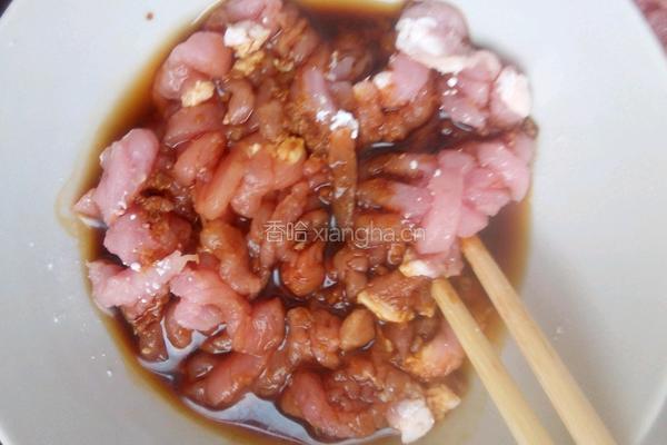 香辣肉丝的做法图解2