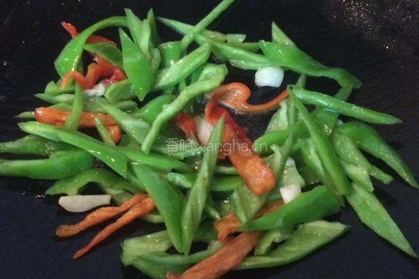 青椒牛肉小炒的做法图解5