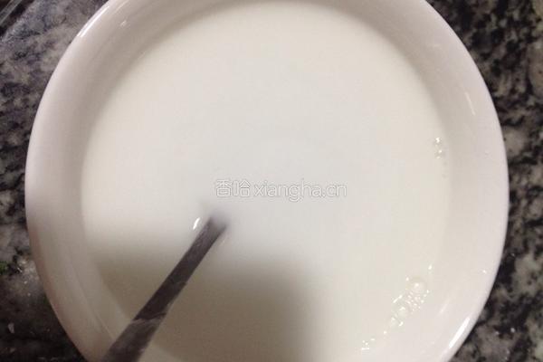 自制四川凉粉的做法图解1