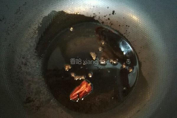麻辣干锅鸡翅的做法图解3