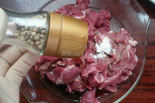 大葱爆羊肉的做法图解5