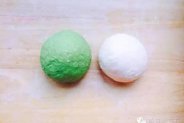 白菜饺子的做法图解3