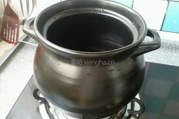 奶白鸭汤的做法图解2