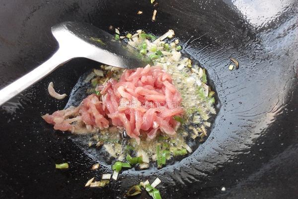 肉丝拌豇豆的做法图解10